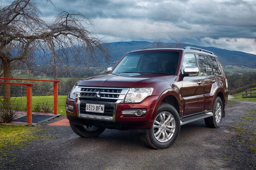  Mitsubishi Pajero 5-Door 2014 года  (AU) (фото 9 из 40)